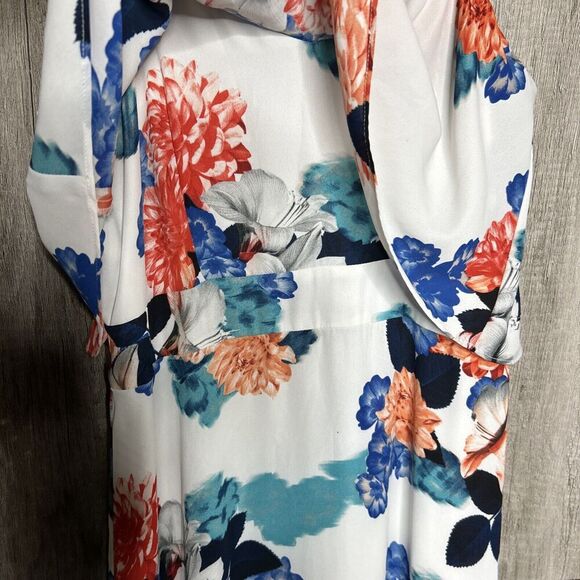 Vince Camuto Midi Dress White Color Floral Print Ruffle Neckline Size 4 - Picture 3 of 9